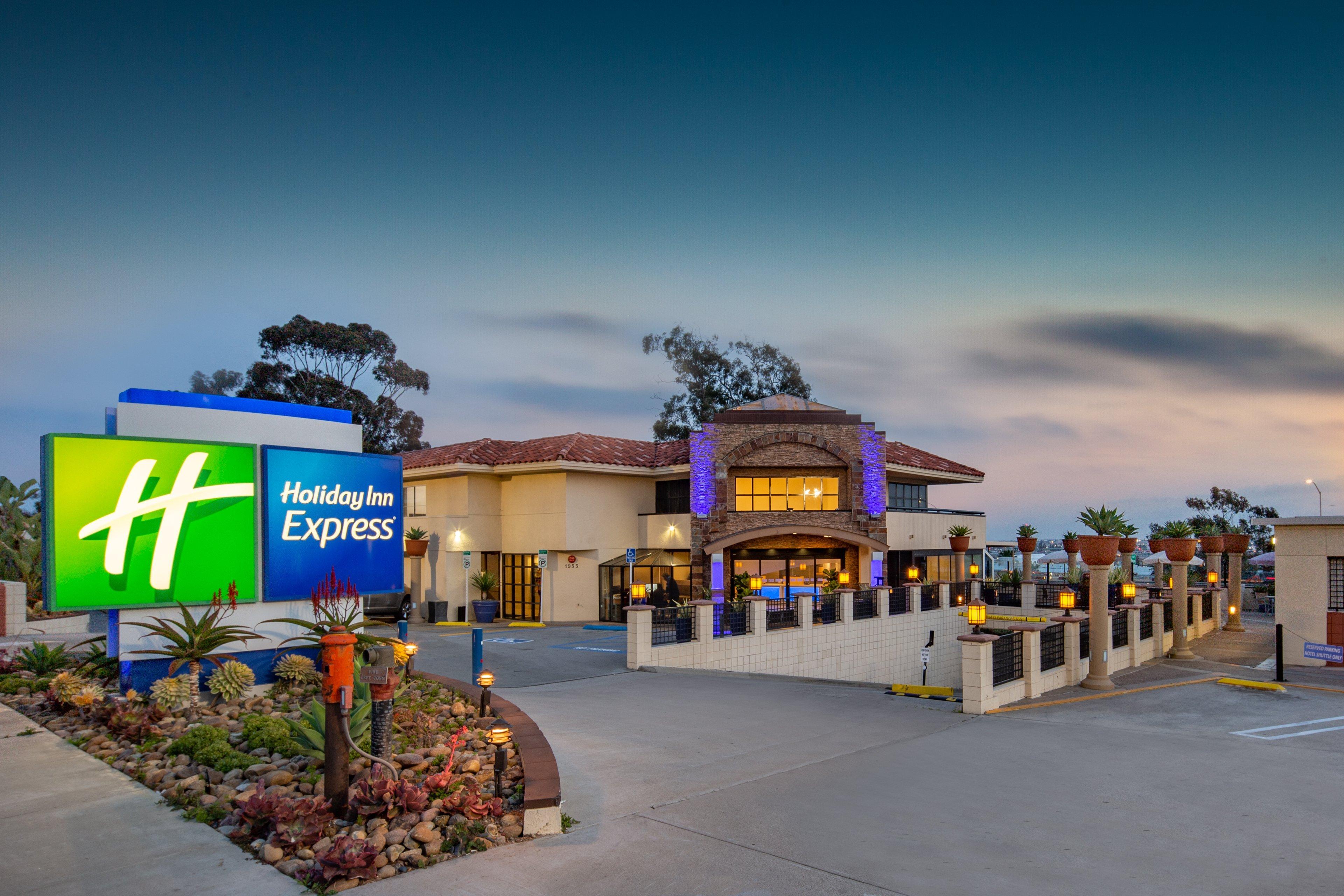 Holiday Inn Express San Diego Airport-Old Town By Ihg Bagian luar foto