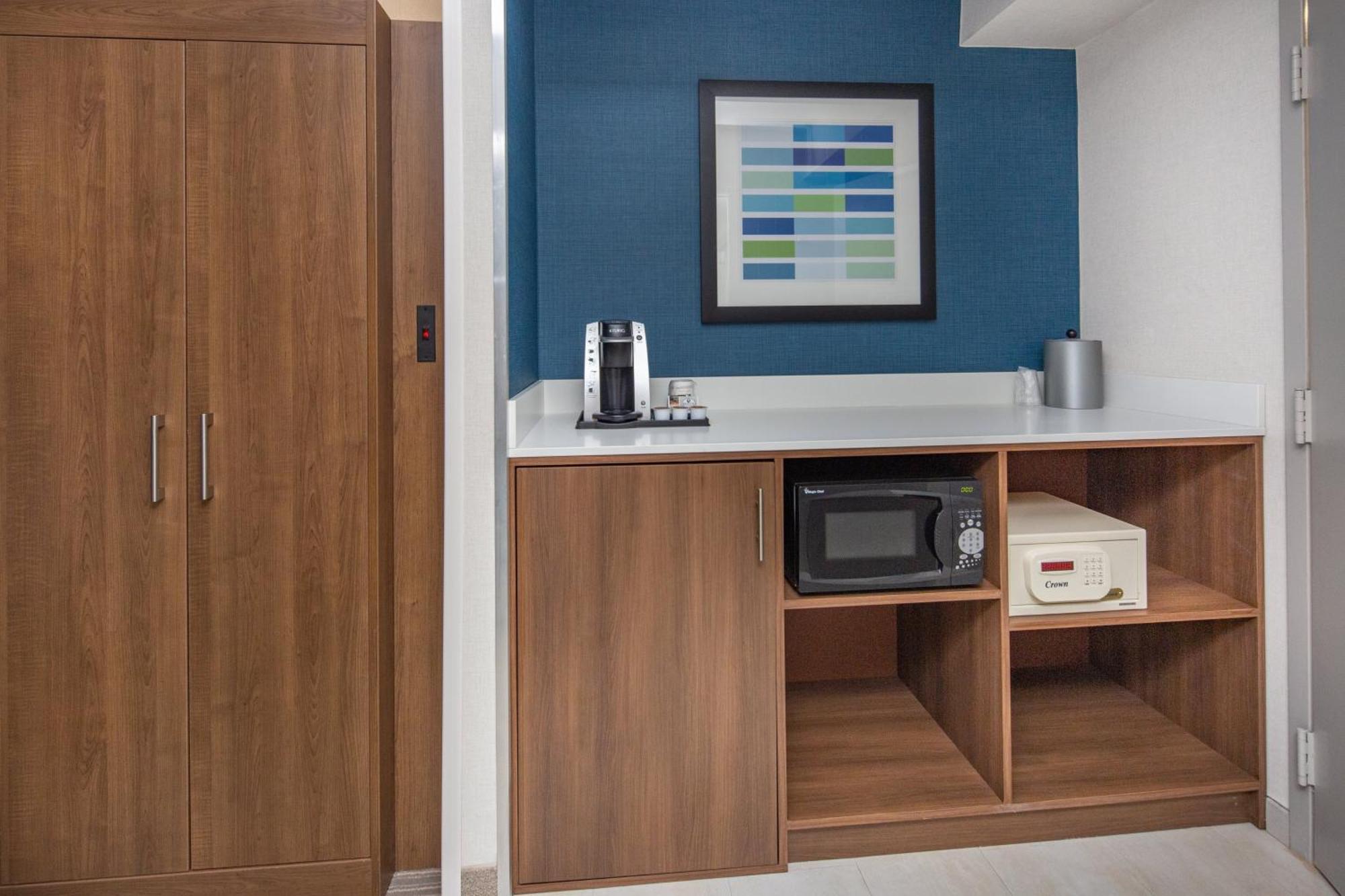 Holiday Inn Express San Diego Airport-Old Town By Ihg Bagian luar foto