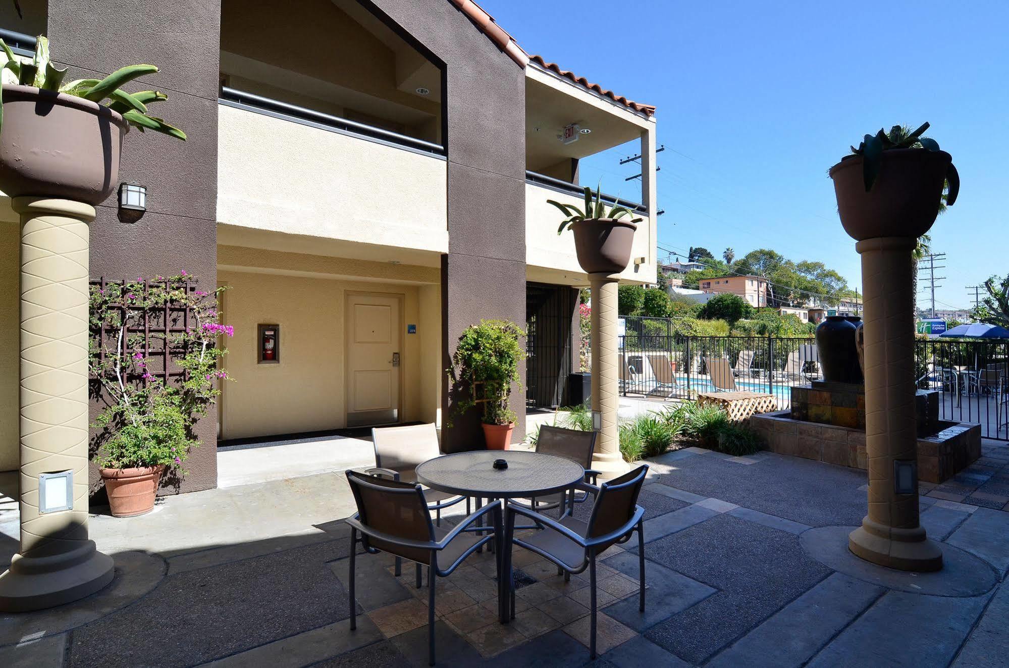 Holiday Inn Express San Diego Airport-Old Town By Ihg Bagian luar foto